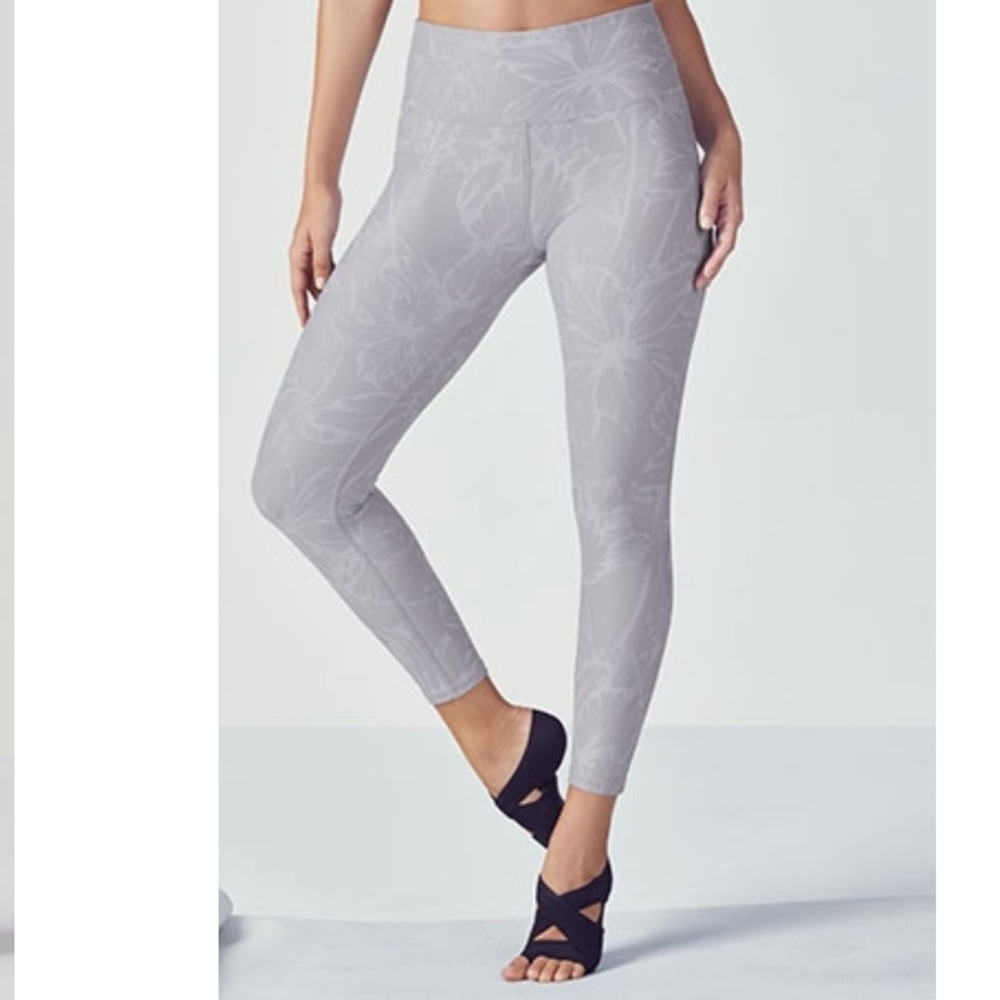 Fabletics High-Waisted Powerhold Legging